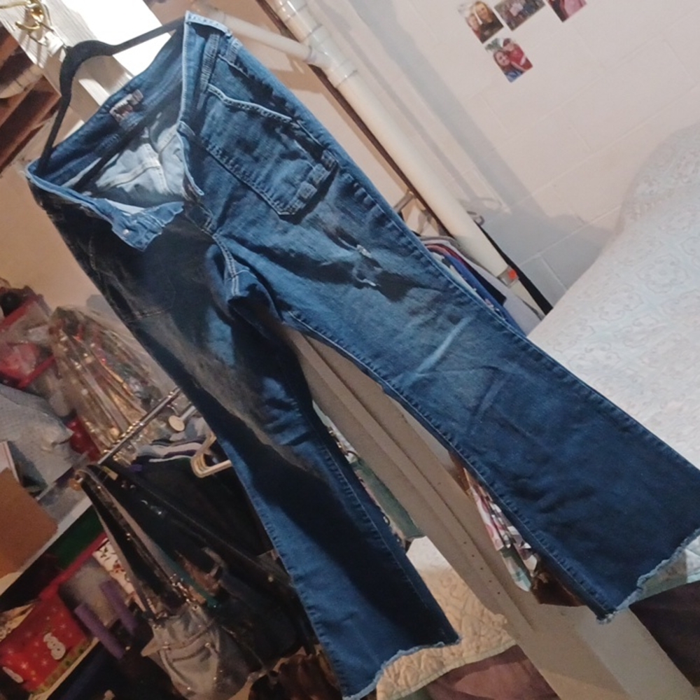 Women's jeans